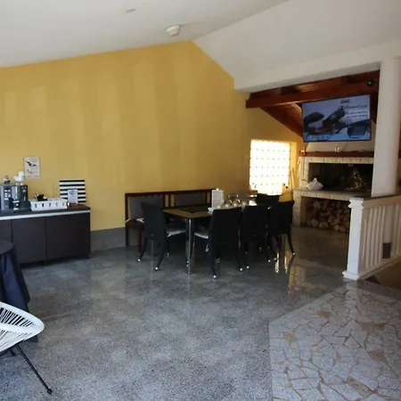 Konukevi Ambiente 4*