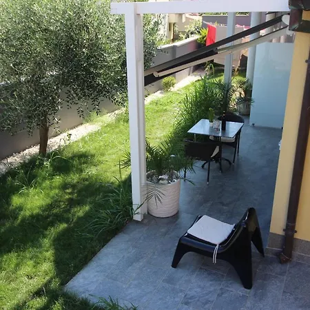Konukevi Ambiente Pjescana Uvala